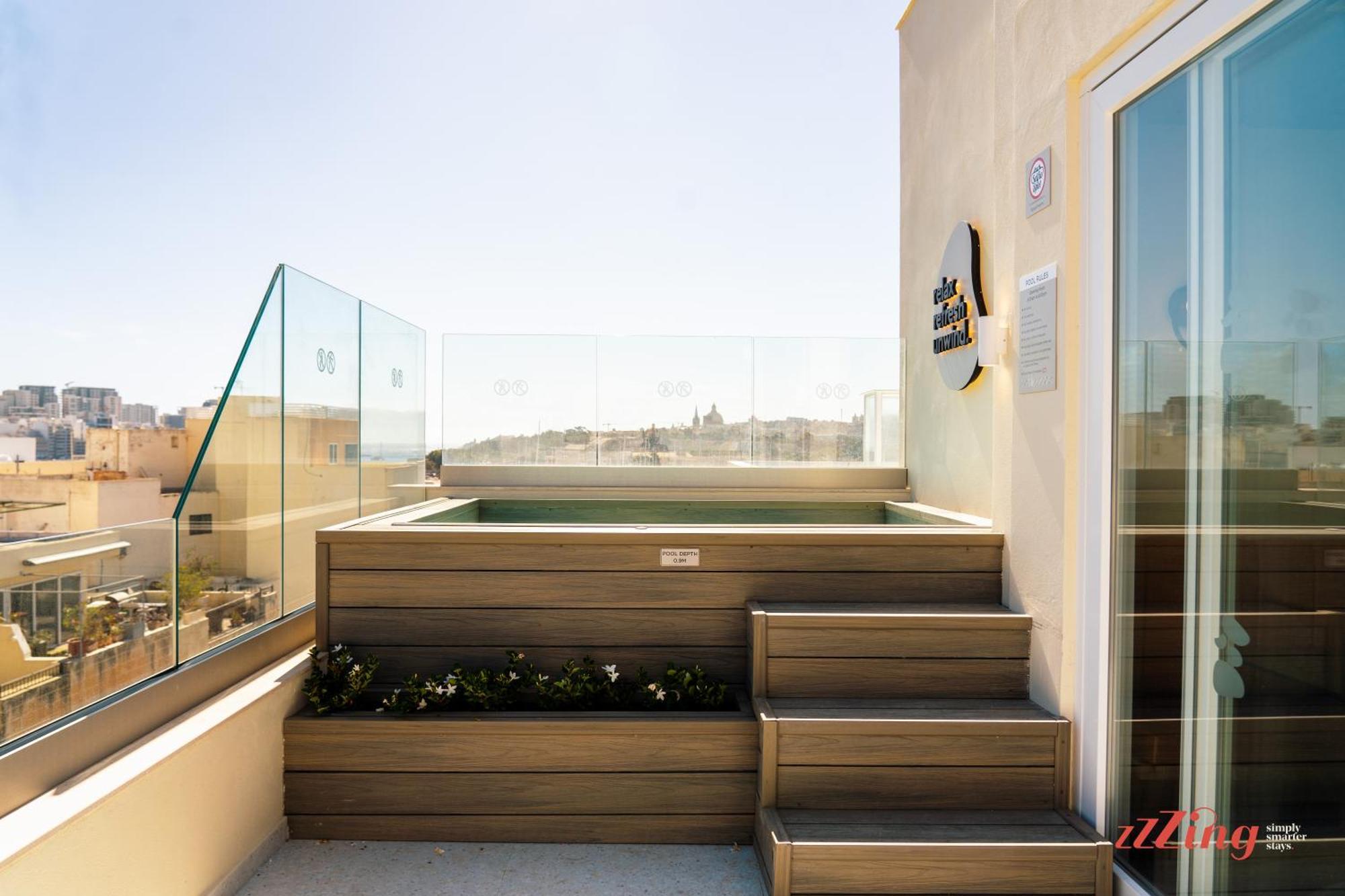Stuart Rooms By Zzzing Gzira Exterior photo